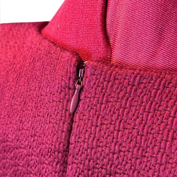 Alfred Sung classic sleeveless fitted sheath dress - Picture 4 of 8